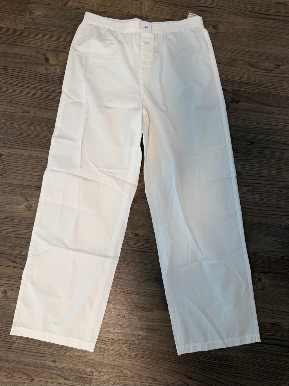 Aritzia TNA White Cotton Boxer Pants